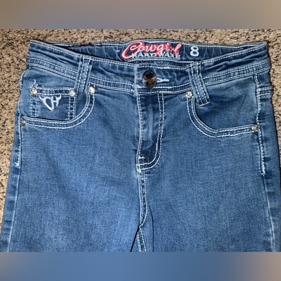 Girl's Cowgirl Hardware "Gemmed Barbwire" Medium Washed Jeans size 8 - Picture 2 of 4